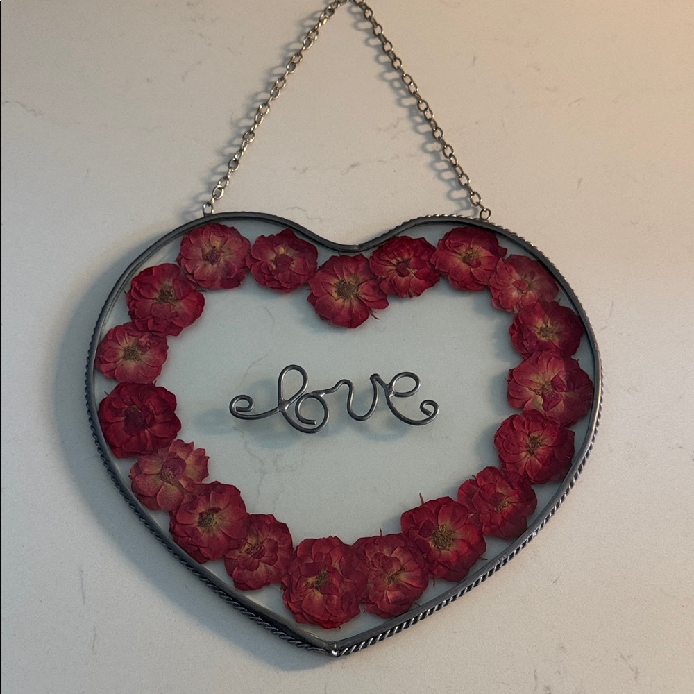 Heart-Shaped LOVE Hanging Decor with Red Dried Flowers. 🩷